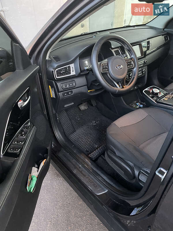 Позашляховик / Кросовер Kia Niro 2019 в Новоукраїнці фото 6 Позашляховик / Кросовер Kia Niro 2019 в Новоукраїнці