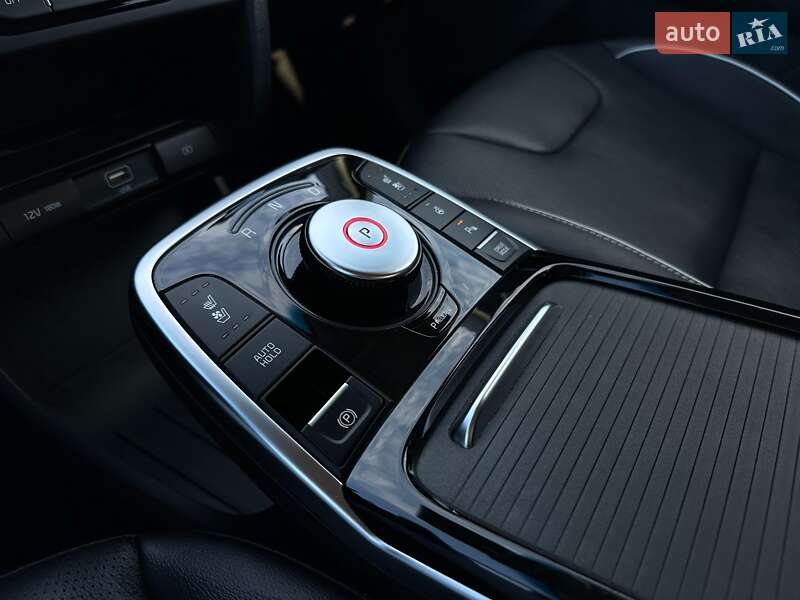 Внедорожник / Кроссовер Kia Niro 2021 в Львове