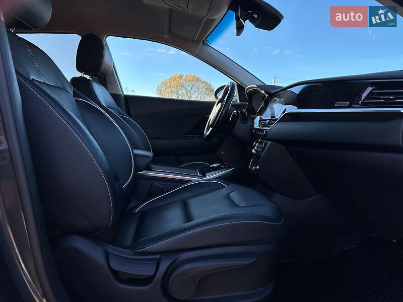 Внедорожник / Кроссовер Kia Niro 2021 в Львове