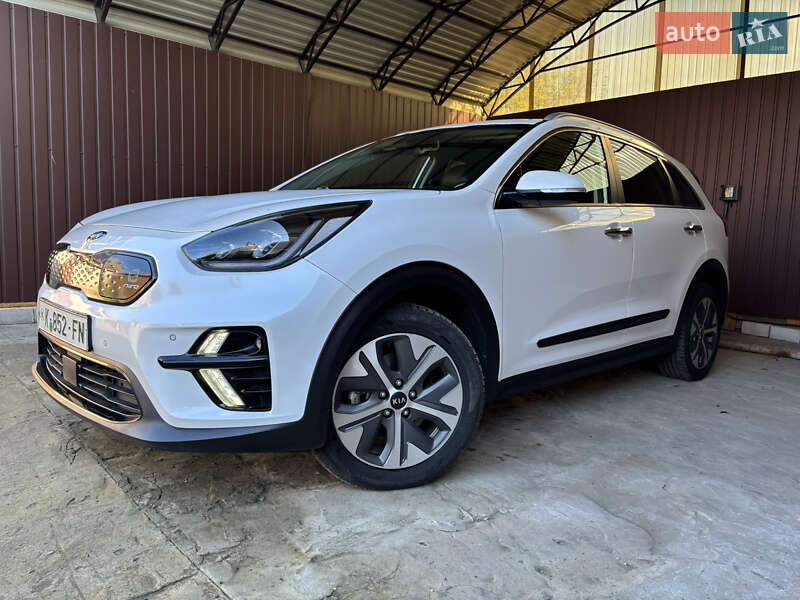 Позашляховик / Кросовер Kia Niro 2020 в Черкасах