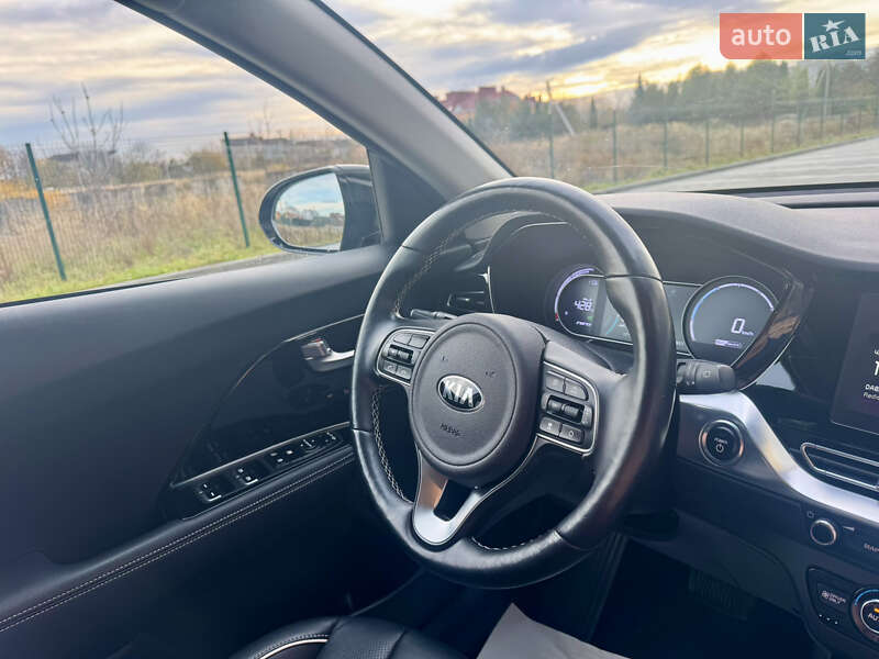 Внедорожник / Кроссовер Kia Niro 2020 в Луцке фото 37 Внедорожник / Кроссовер Kia Niro 2020 в Луцке
