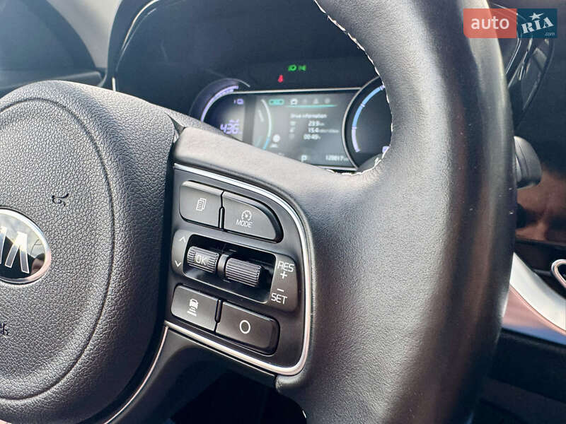 Внедорожник / Кроссовер Kia Niro 2020 в Луцке фото 39 Внедорожник / Кроссовер Kia Niro 2020 в Луцке