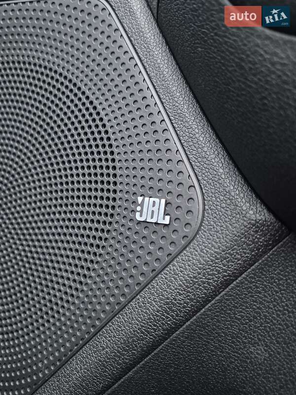 Внедорожник / Кроссовер Kia Niro 2020 в Луцке фото 31 Внедорожник / Кроссовер Kia Niro 2020 в Луцке