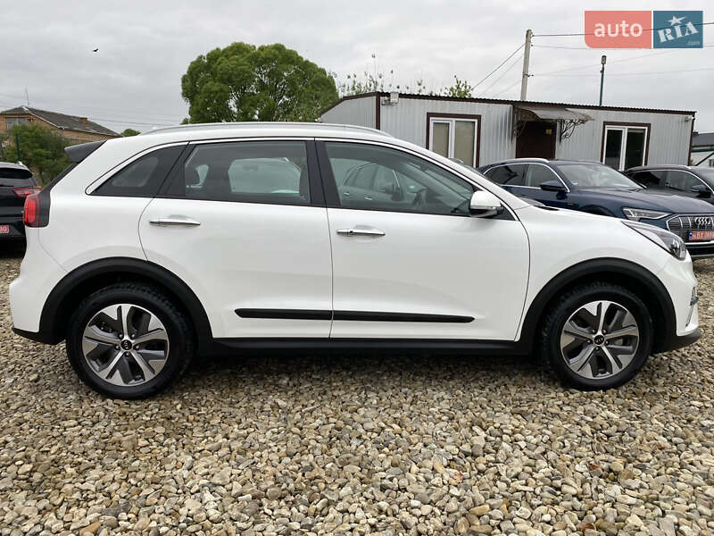 Внедорожник / Кроссовер Kia Niro 2020 в Львове