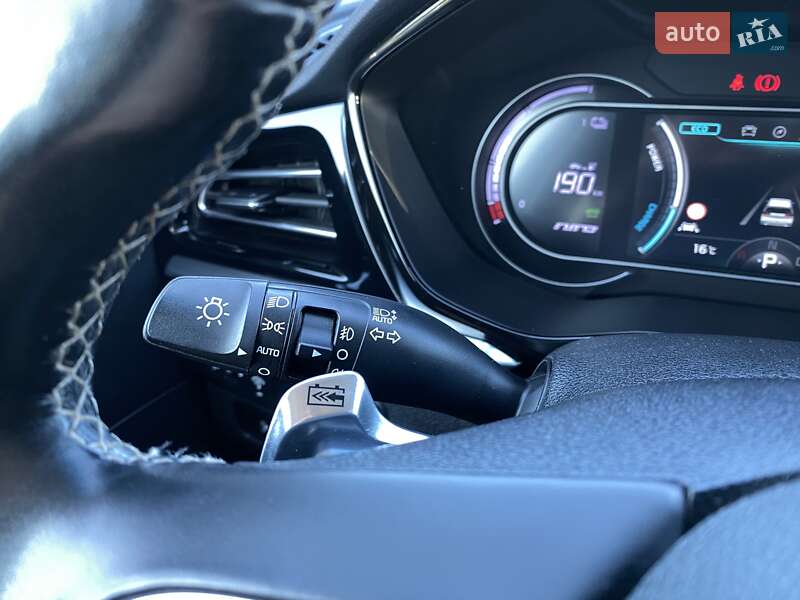 Внедорожник / Кроссовер Kia Niro 2021 в Львове