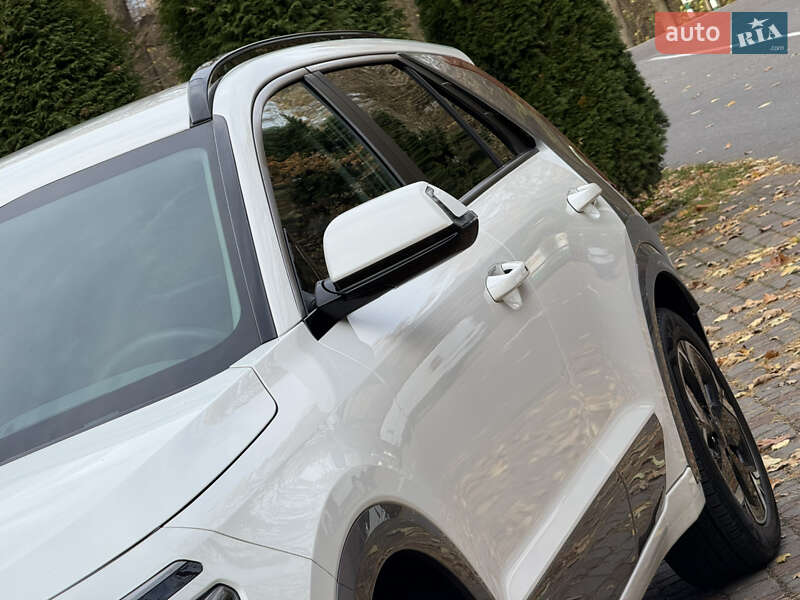 Внедорожник / Кроссовер Kia Niro 2023 в Дрогобыче