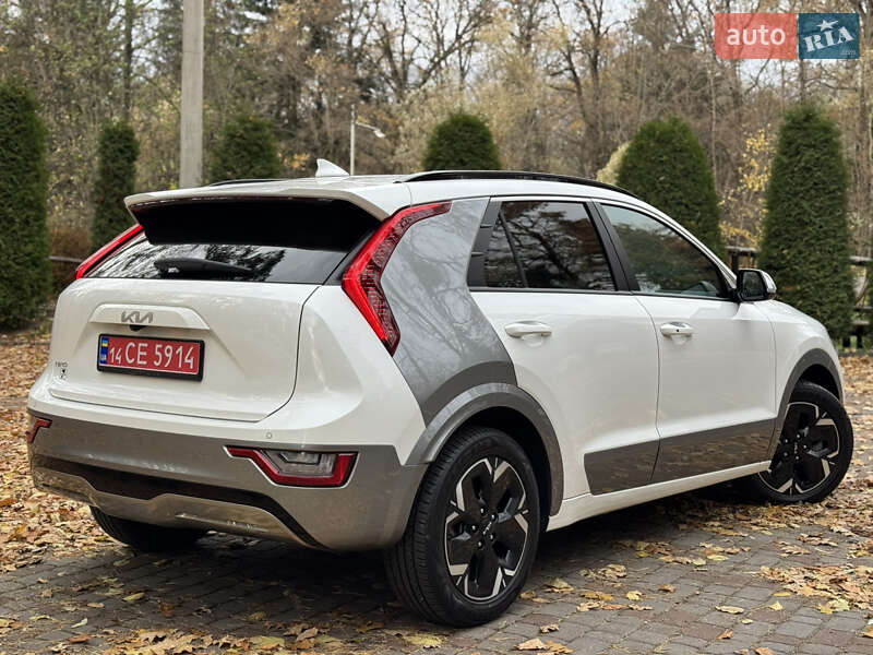 Внедорожник / Кроссовер Kia Niro 2023 в Дрогобыче