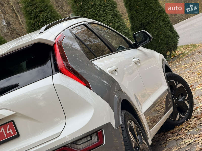 Внедорожник / Кроссовер Kia Niro 2023 в Дрогобыче
