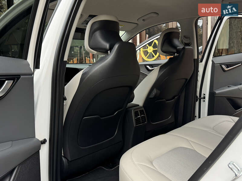 Внедорожник / Кроссовер Kia Niro 2023 в Дрогобыче