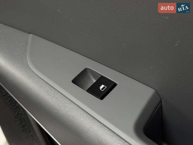 Внедорожник / Кроссовер Kia Niro 2023 в Дрогобыче