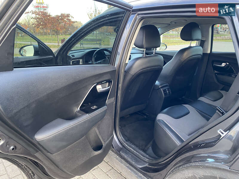 Внедорожник / Кроссовер Kia Niro 2019 в Львове фото 11 Внедорожник / Кроссовер Kia Niro 2019 в Львове