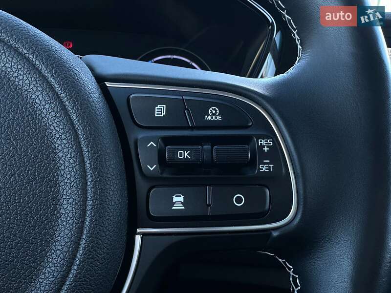 Внедорожник / Кроссовер Kia Niro 2020 в Львове фото 10 Внедорожник / Кроссовер Kia Niro 2020 в Львове