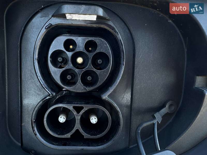 Внедорожник / Кроссовер Kia Niro 2020 в Львове фото 30 Внедорожник / Кроссовер Kia Niro 2020 в Львове