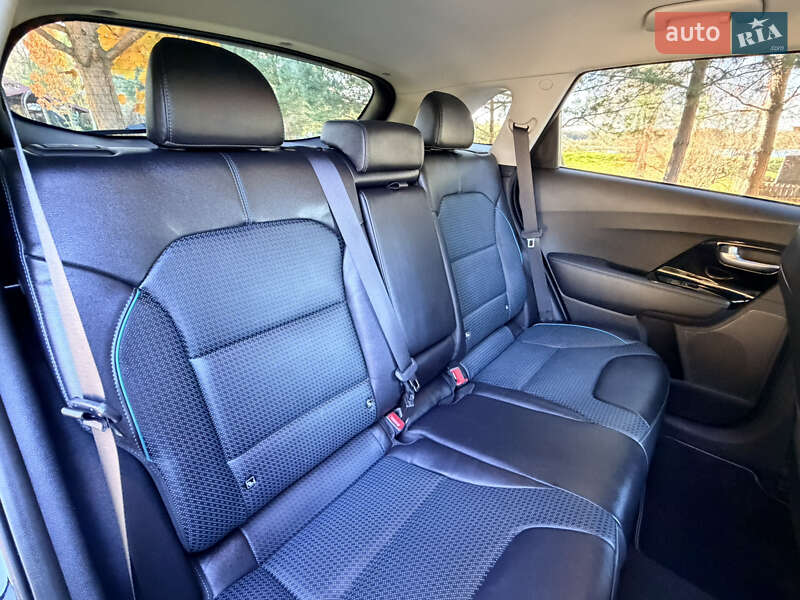 Внедорожник / Кроссовер Kia Niro 2022 в Дрогобыче