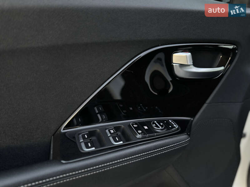 Внедорожник / Кроссовер Kia Niro 2021 в Тернополе