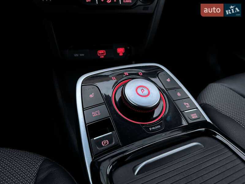 Внедорожник / Кроссовер Kia Niro 2021 в Тернополе