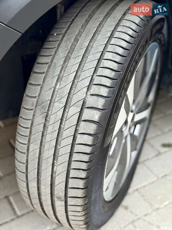 Внедорожник / Кроссовер Kia Niro 2021 в Бердичеве