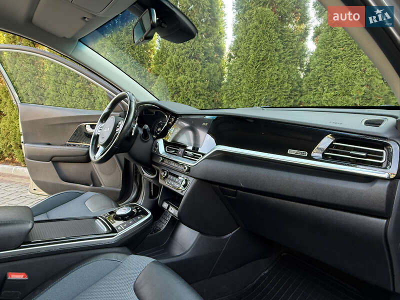 Внедорожник / Кроссовер Kia Niro 2021 в Трускавце