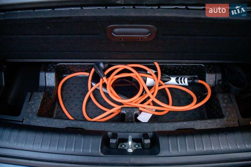 Внедорожник / Кроссовер Kia Niro 2020 в Бердичеве