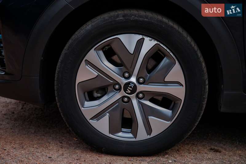 Внедорожник / Кроссовер Kia Niro 2020 в Бердичеве