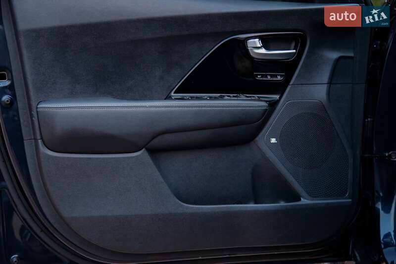 Внедорожник / Кроссовер Kia Niro 2020 в Бердичеве