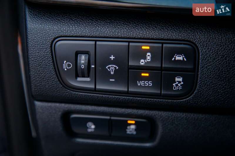 Внедорожник / Кроссовер Kia Niro 2020 в Бердичеве