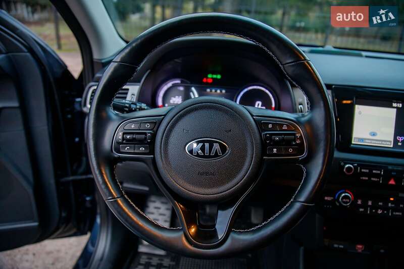 Внедорожник / Кроссовер Kia Niro 2020 в Бердичеве