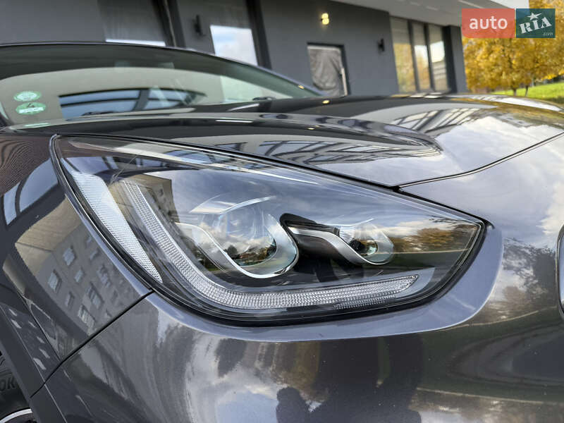 Внедорожник / Кроссовер Kia Niro 2020 в Дрогобыче фото 5 Внедорожник / Кроссовер Kia Niro 2020 в Дрогобыче