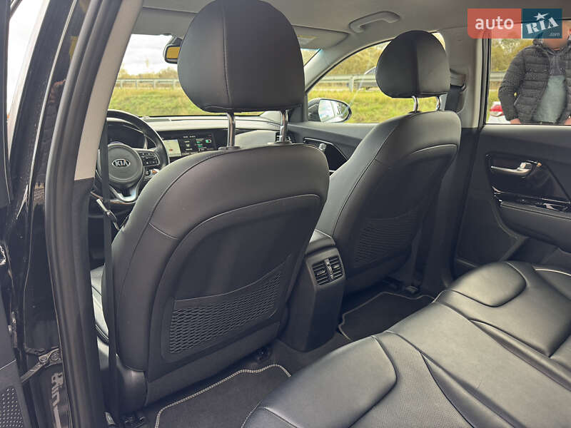 Внедорожник / Кроссовер Kia Niro 2020 в Стрые фото 49 Внедорожник / Кроссовер Kia Niro 2020 в Стрые