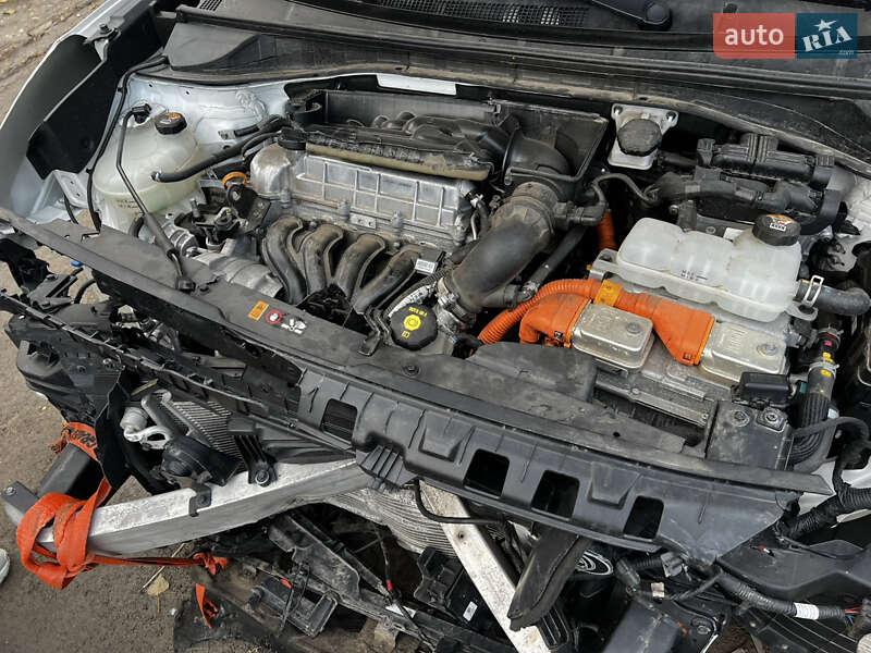 Внедорожник / Кроссовер Kia Niro 2019 в Днепре фото 5 Внедорожник / Кроссовер Kia Niro 2019 в Днепре