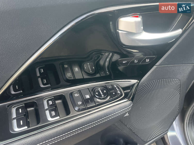 Позашляховик / Кросовер Kia Niro 2021 в Бахмачі