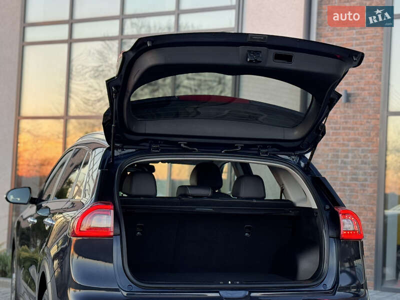 Внедорожник / Кроссовер Kia Niro 2019 в Тернополе фото 38 Внедорожник / Кроссовер Kia Niro 2019 в Тернополе