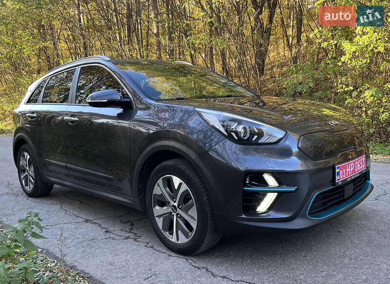 Позашляховик / Кросовер Kia Niro 2020 в Тернополі