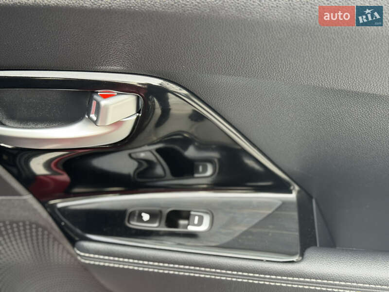 Внедорожник / Кроссовер Kia Niro 2019 в Ровно фото 54 Внедорожник / Кроссовер Kia Niro 2019 в Ровно