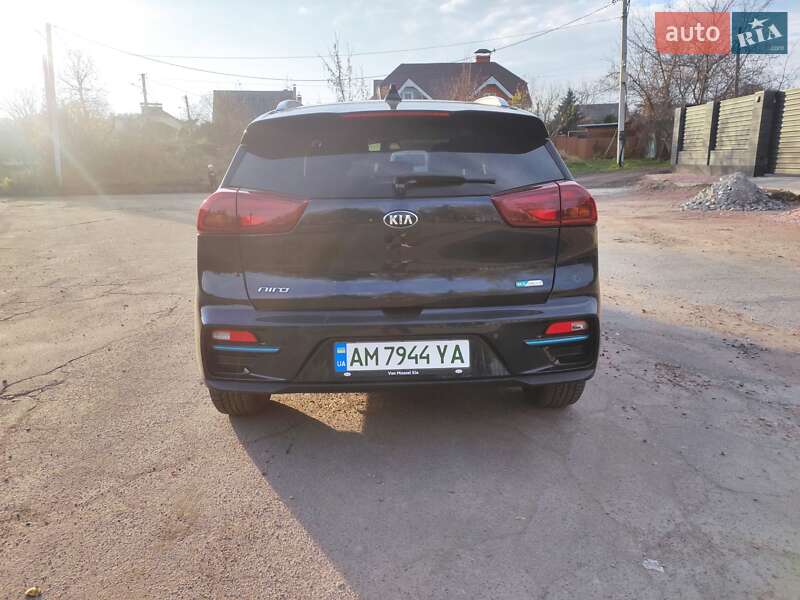 Внедорожник / Кроссовер Kia Niro 2020 в Житомире