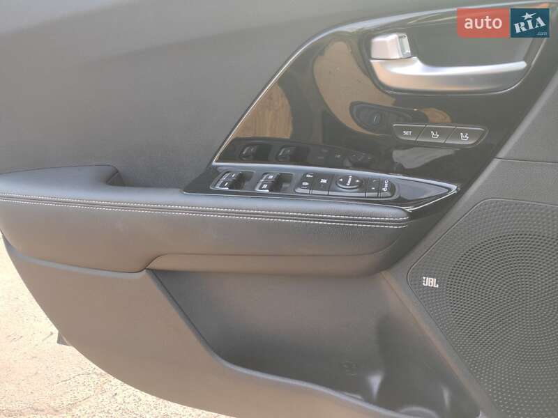 Внедорожник / Кроссовер Kia Niro 2020 в Житомире