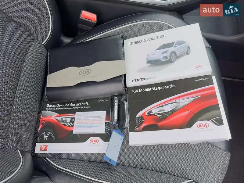 Внедорожник / Кроссовер Kia Niro 2021 в Казатине документ