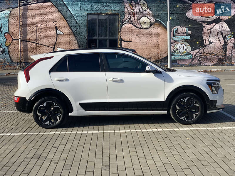 Внедорожник / Кроссовер Kia Niro 2024 в Луцке фото 8 Внедорожник / Кроссовер Kia Niro 2024 в Луцке
