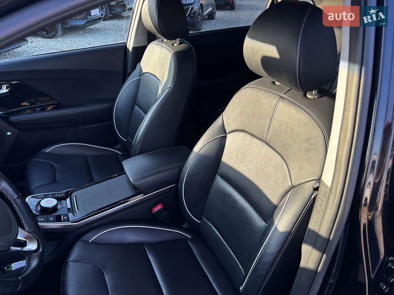 Внедорожник / Кроссовер Kia Niro 2020 в Львове