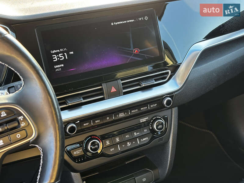 Внедорожник / Кроссовер Kia Niro 2020 в Львове