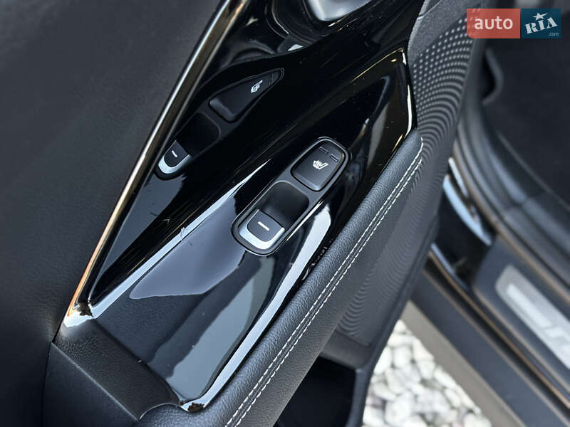 Внедорожник / Кроссовер Kia Niro 2020 в Львове