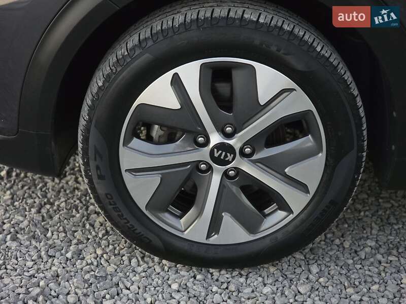 Внедорожник / Кроссовер Kia Niro 2020 в Тернополе