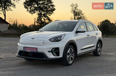 Внедорожник / Кроссовер Kia Niro 2020 в Новой Ушице