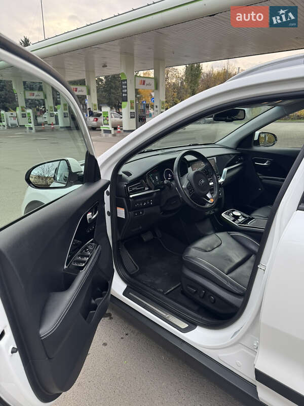 Внедорожник / Кроссовер Kia Niro 2020 в Волочиске