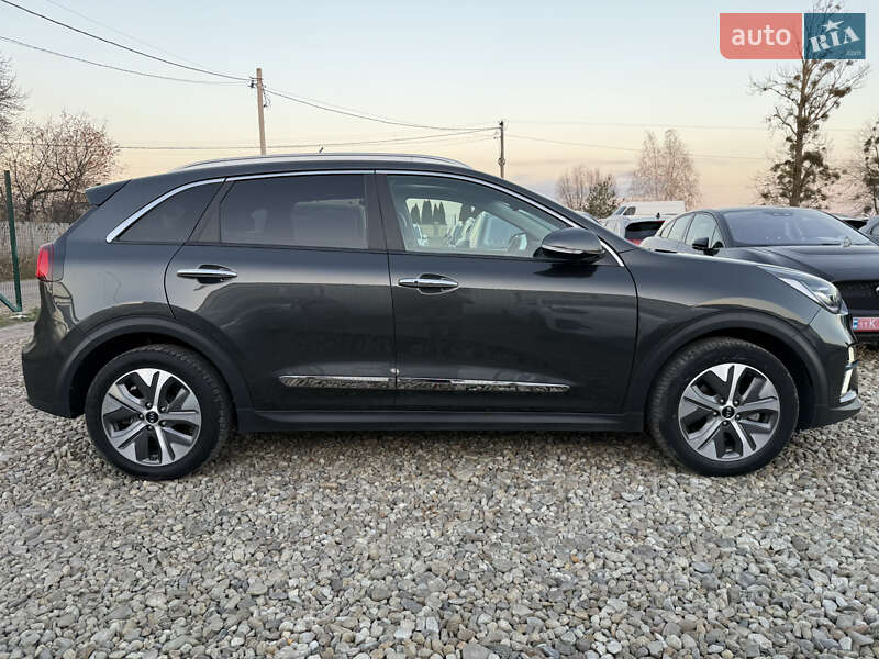 Внедорожник / Кроссовер Kia Niro 2021 в Львове