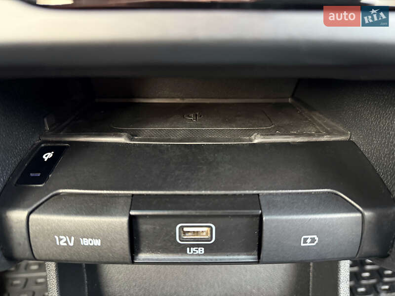 Внедорожник / Кроссовер Kia Niro 2021 в Львове