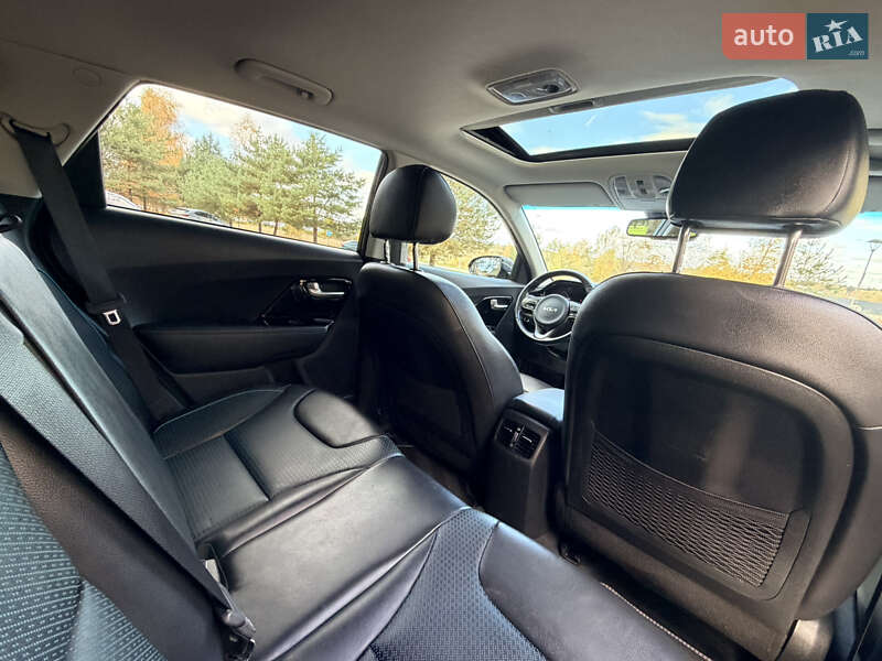 Внедорожник / Кроссовер Kia Niro 2022 в Дрогобыче фото 24 Внедорожник / Кроссовер Kia Niro 2022 в Дрогобыче