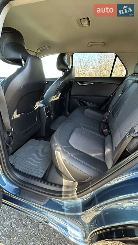 Внедорожник / Кроссовер Kia Niro 2023 в Ровно фото 12 Внедорожник / Кроссовер Kia Niro 2023 в Ровно