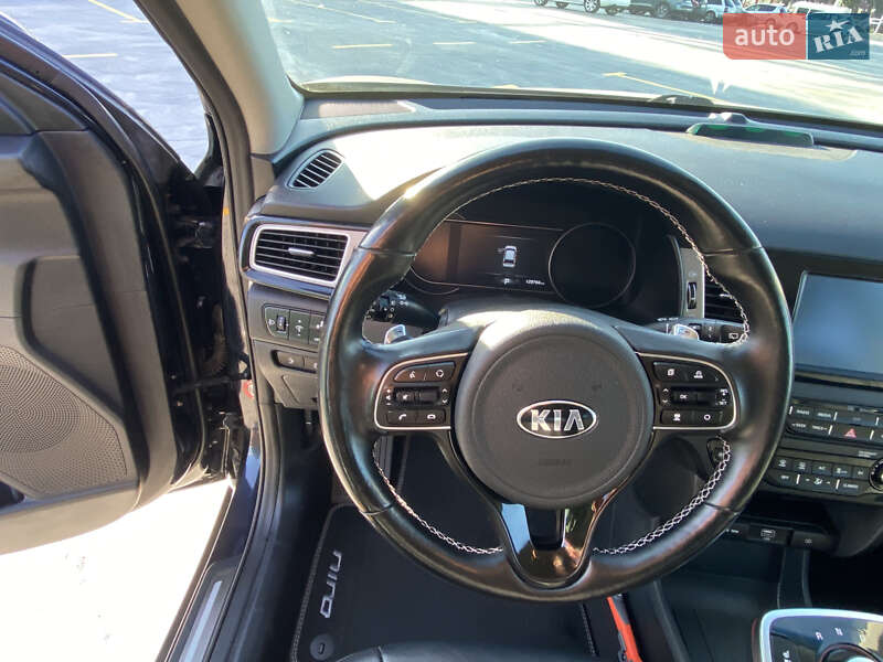 Позашляховик / Кросовер Kia Niro 2019 в Тернополі