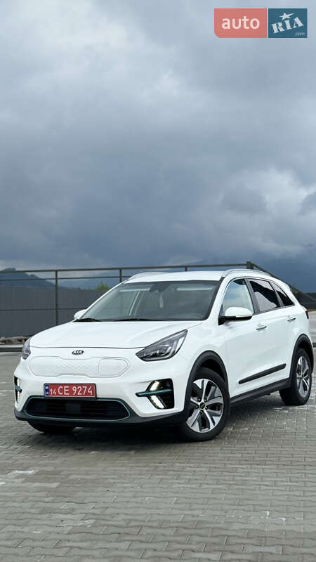 Внедорожник / Кроссовер Kia Niro 2021 в Хусте фото 21 Внедорожник / Кроссовер Kia Niro 2021 в Хусте